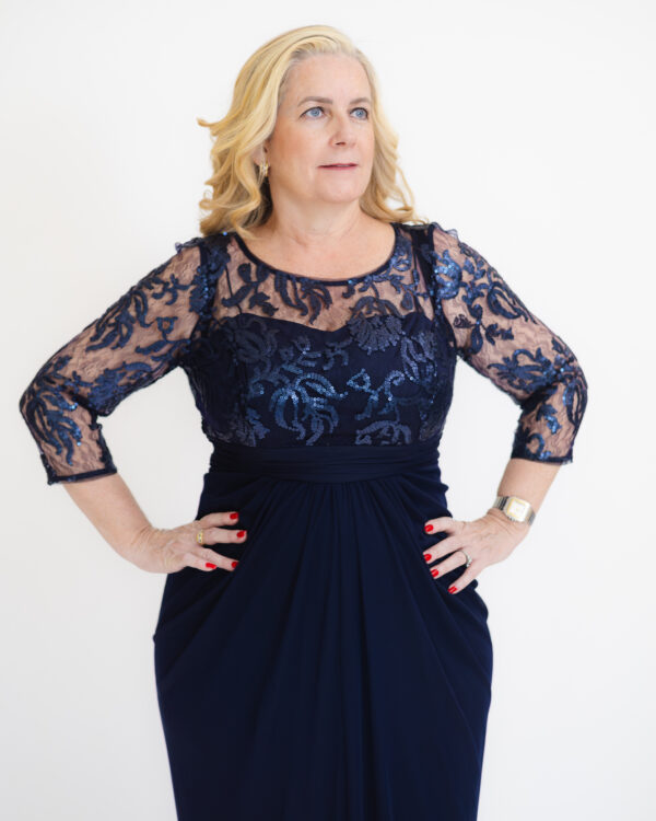Adriana Papell marino gown - Imagen 3
