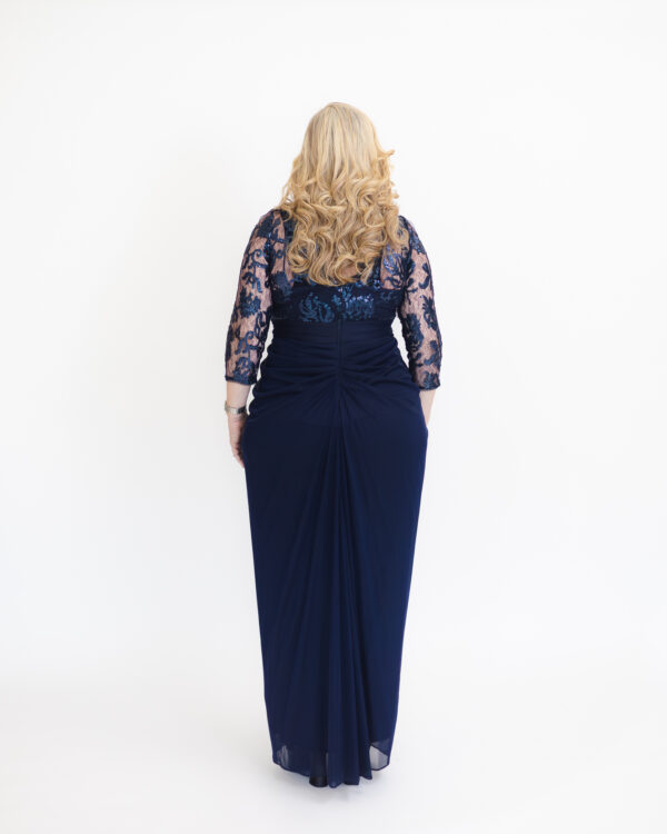 Adriana Papell marino gown - Imagen 4