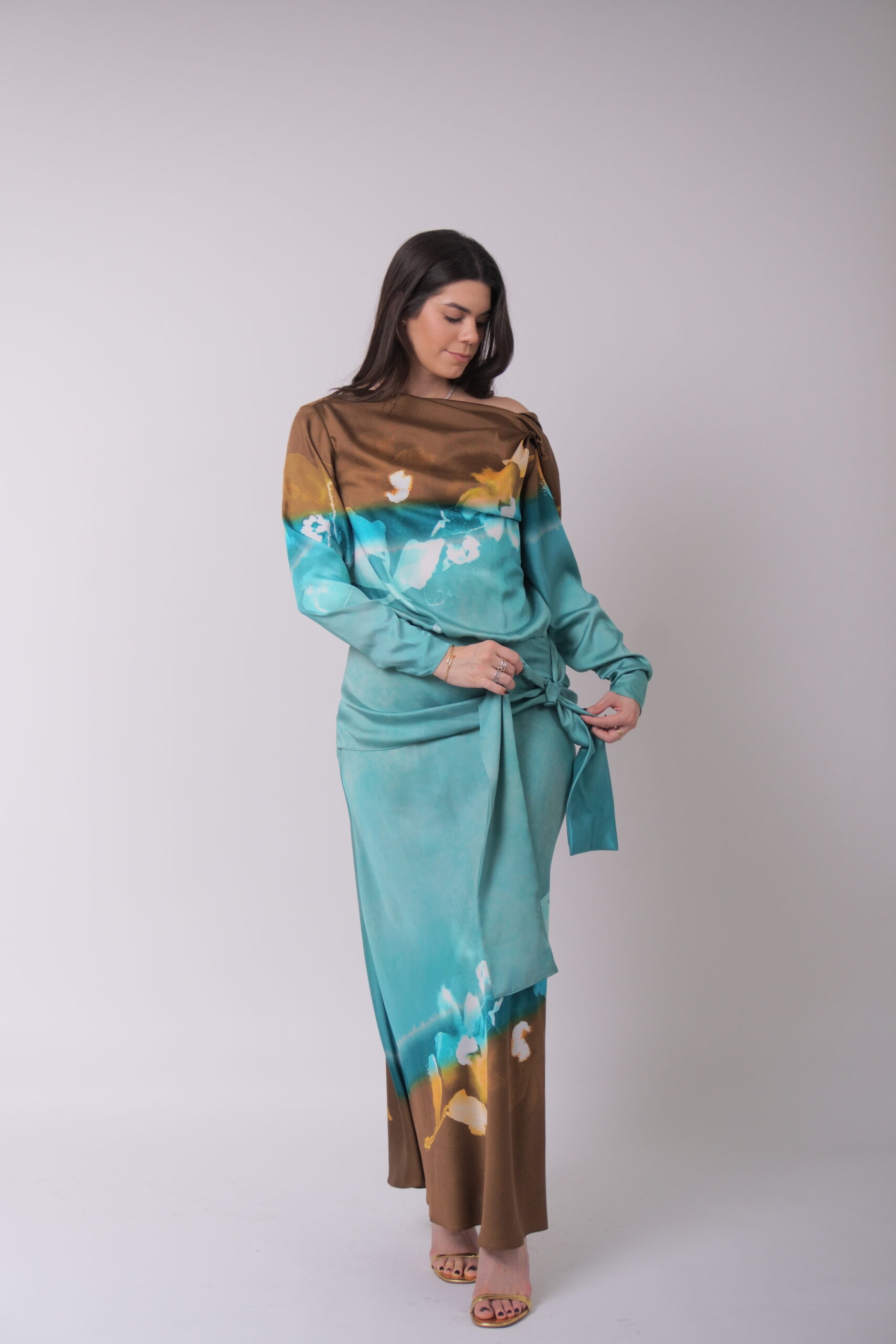 Purificacion Garcia acuarela turquesa satin - Imagen 5